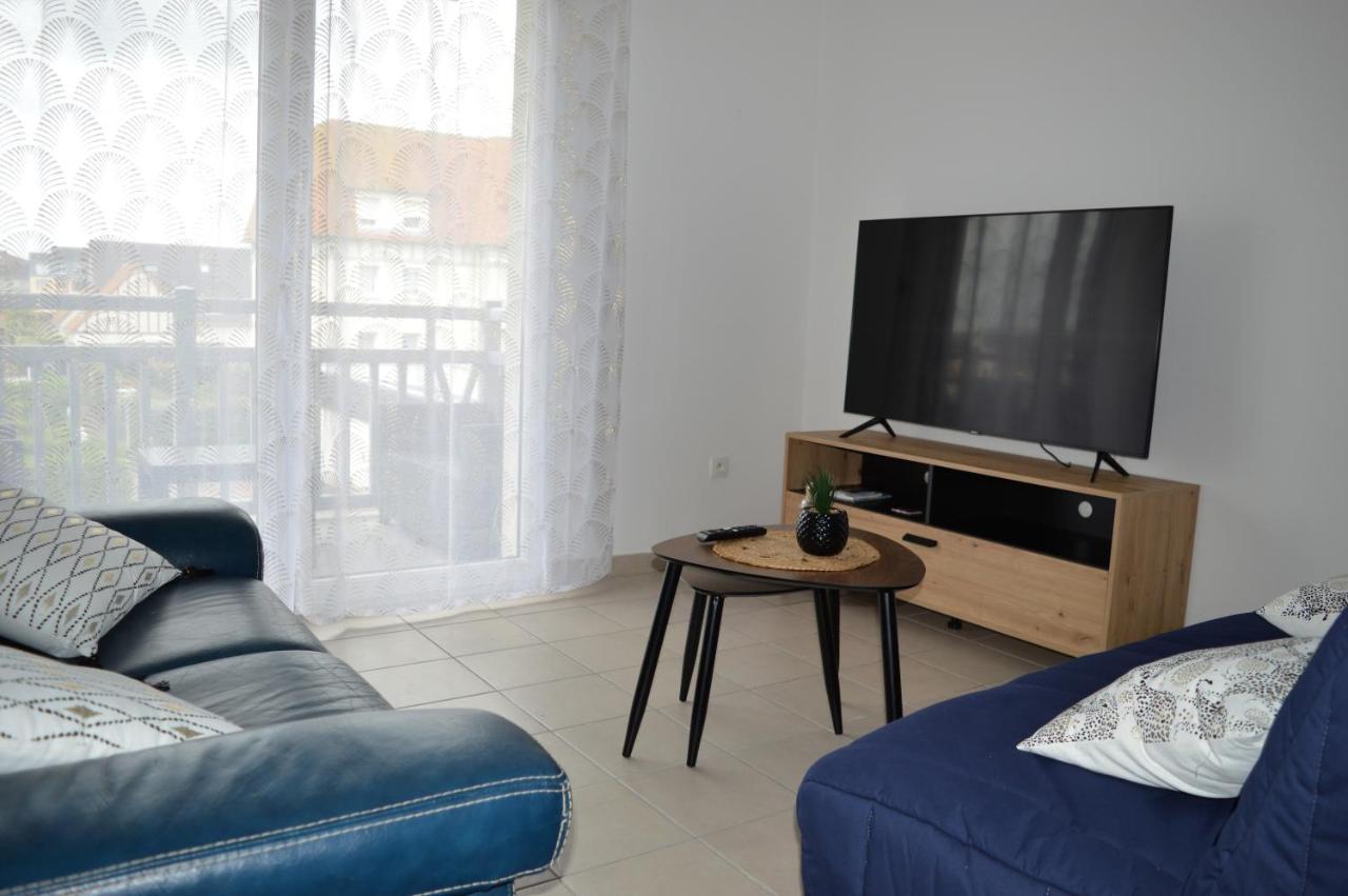 Appartement Spacieux Avec Balcon - A 50M De La Plage Courseulles-sur-Mer Zewnętrze zdjęcie